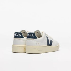 veja-sneaker-v-90-leder-weiss-vd2003656_3